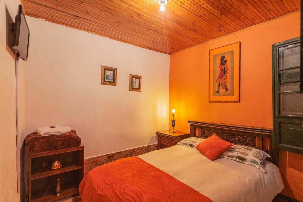 Hostal Sue Candelaria Bogotá Eksteriør bilde
